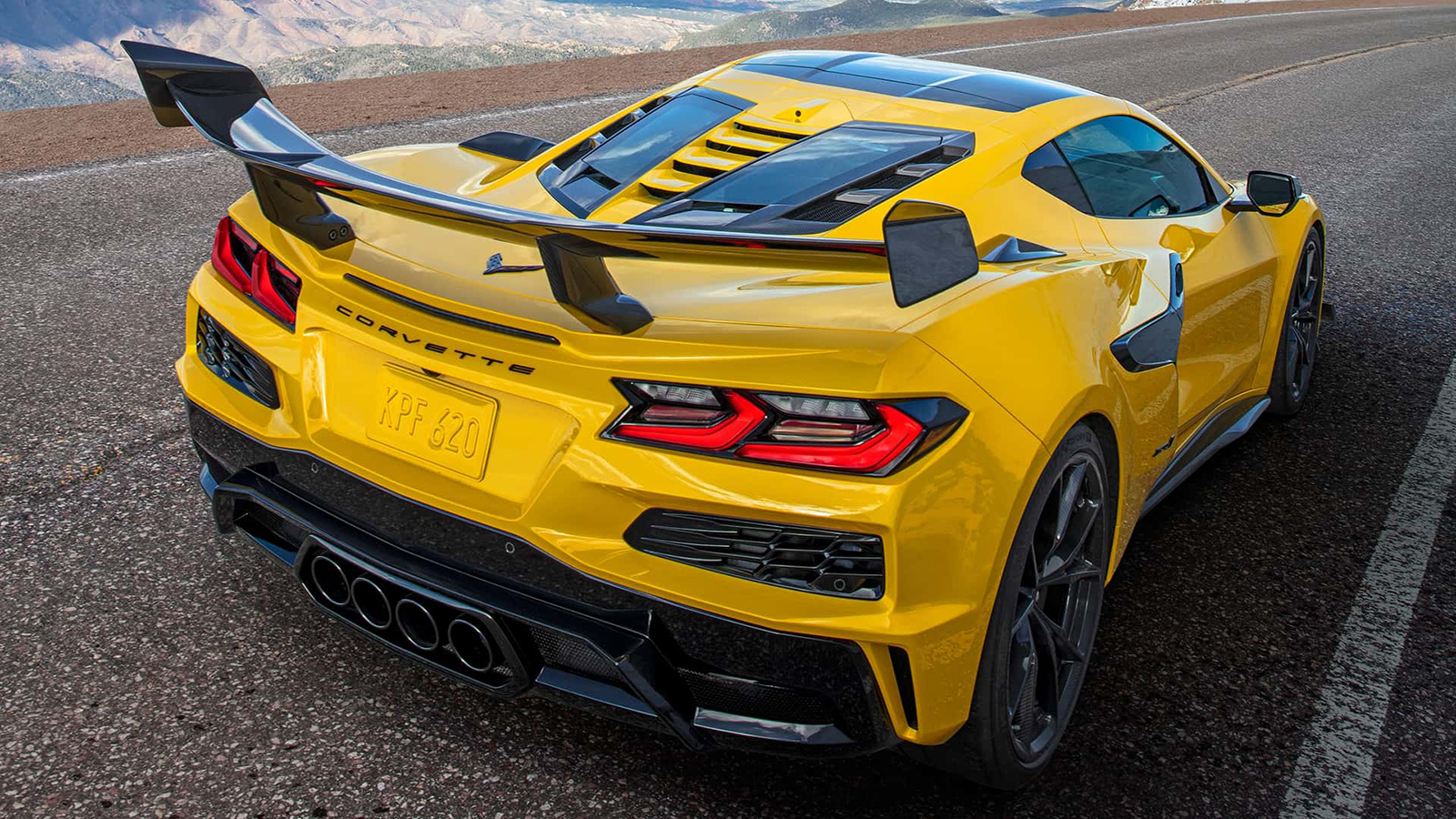 Η νέα Chevrolet Corvette ZR1 έφτασε με 1.078 άλογα!